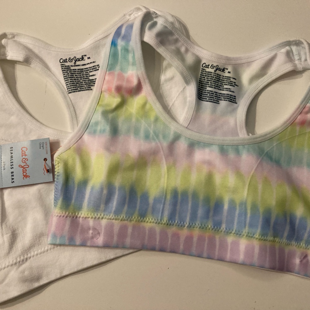 Girls Size Medium Seamless Sports Bras Cat & Jack new with tags